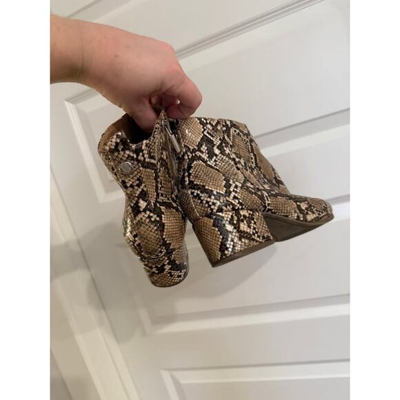 Snake Ankle Booties Size 8 1/2 - Picture 3 of 6